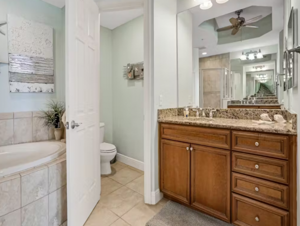 Waterfront Vacation Condo with 3 Bedrooms in Clearwater Beach