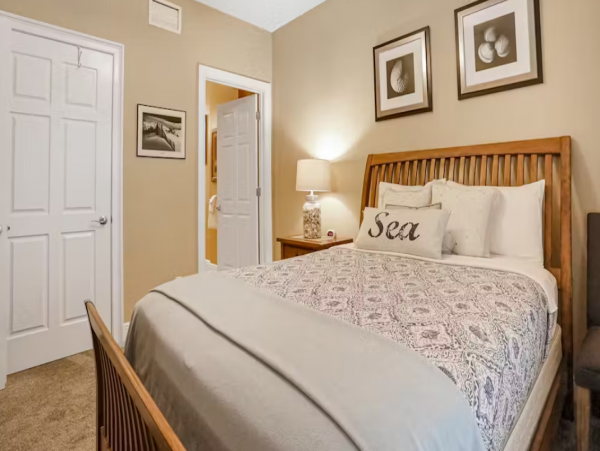 Waterfront Vacation Condo with 3 Bedrooms in Clearwater Beach
