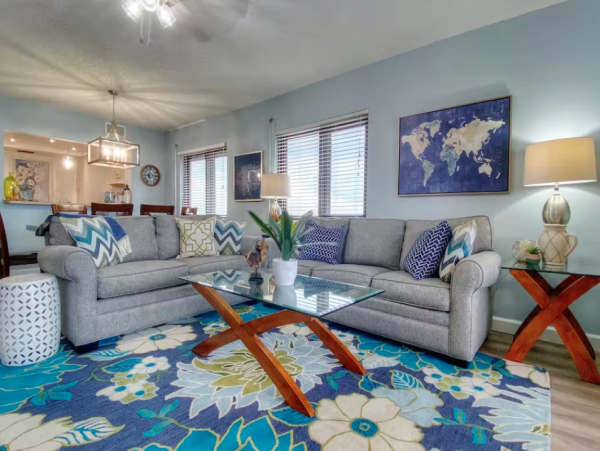 Beautiful 3 Bedroom Condo Communal Pool, Spa & Tennis Courts