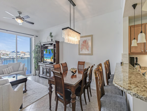 Clearwater Luxury Waterfront Vacation Condo Stunning!