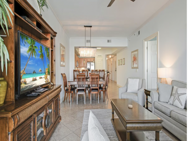 Clearwater Luxury Waterfront Vacation Condo Stunning!