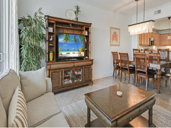 Clearwater Luxury Waterfront Vacation Condo Stunning!
