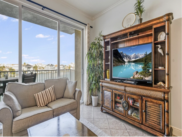 Clearwater Luxury Waterfront Vacation Condo Stunning!