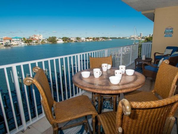 Bayfront 3 Bedroom Vacation Condo in Clearwater Beach