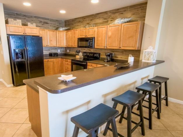 3 Bedroom Condo in Clearwater Beach with water views