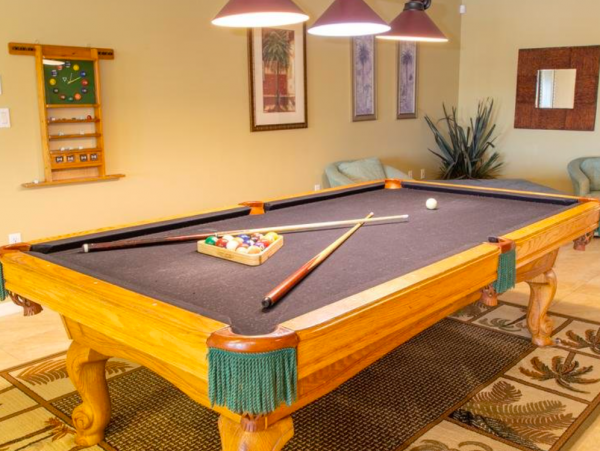 3 Bedroom Condo in Clearwater Beach with water views