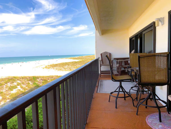 Clearwater Beachfront 2 Bedroom Vacation Rental