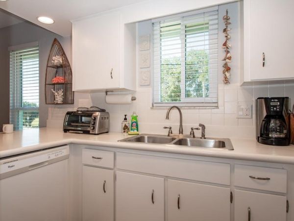 Clearwater Beach Charming Two Bedroom Condo