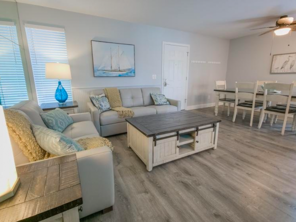 Clearwater Beach Charming Two Bedroom Condo