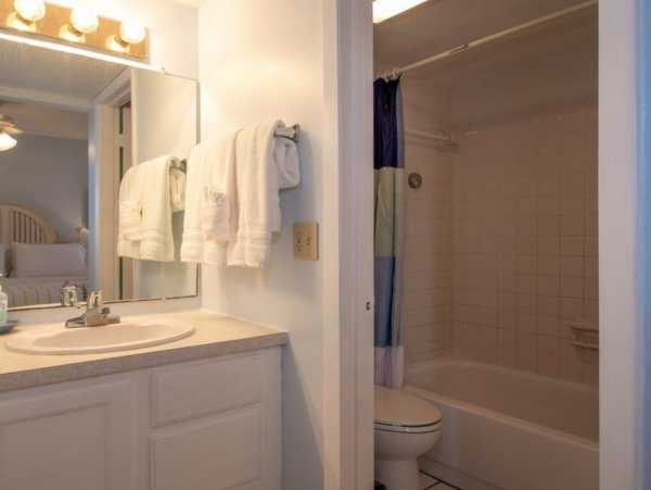 Waterfront Studio condo in Clearwater