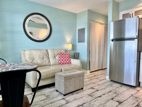 Belleair Vacation Condo One Bedroom