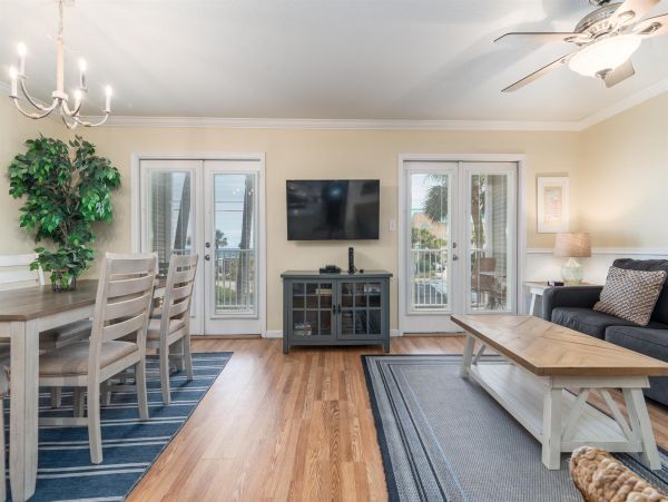 Beautiful 2BD Condo Across the Street from the Beach