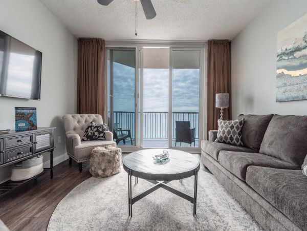 GULF FRONT NAVARRE BEACH CONDO SLEEPS 8