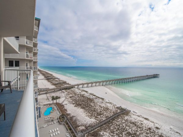 GULF FRONT NAVARRE BEACH CONDO SLEEPS 8