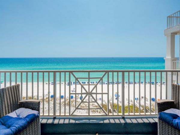 Luxury Destin Beach Rental with 6 Bedroom & Stunning Views