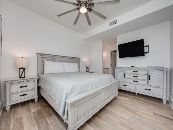 Luxury Destin Beach Rental with 6 Bedroom & Stunning Views