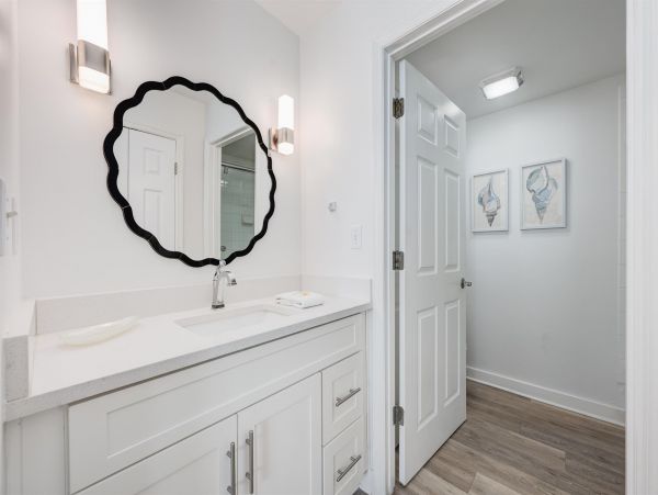 Luxury Destin Beach Rental with 6 Bedroom & Stunning Views