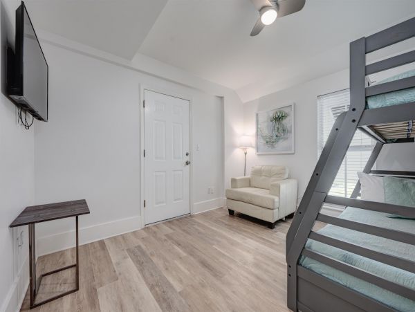 Luxury Destin Beach Rental with 6 Bedroom & Stunning Views