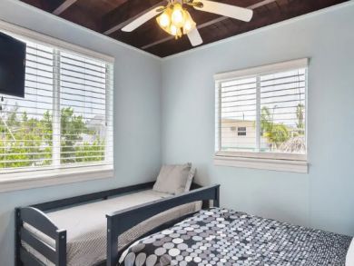 Spacious 3 Bedroom Home with Private Pool & Dock