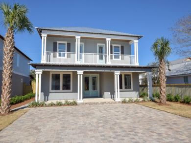 Walk to Beach 7 Bedroom Vacation Rental Home in Destin