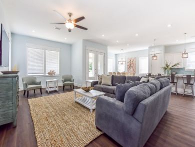 Walk to Beach 7 Bedroom Vacation Rental Home in Destin