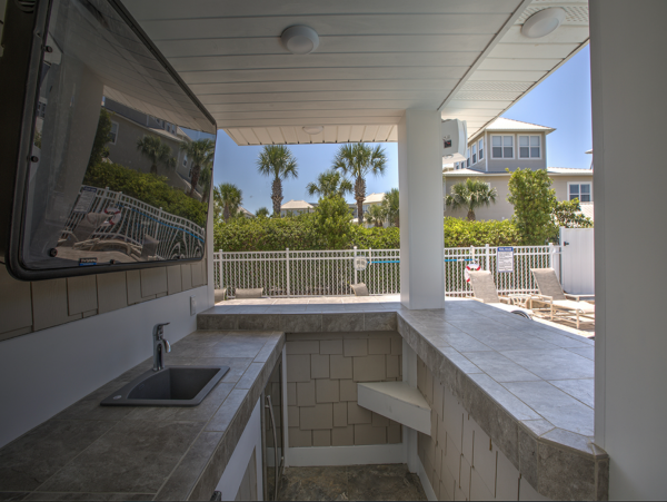 Miramar Beach Five Bedroom Rental Home Sleeps 20 Guests