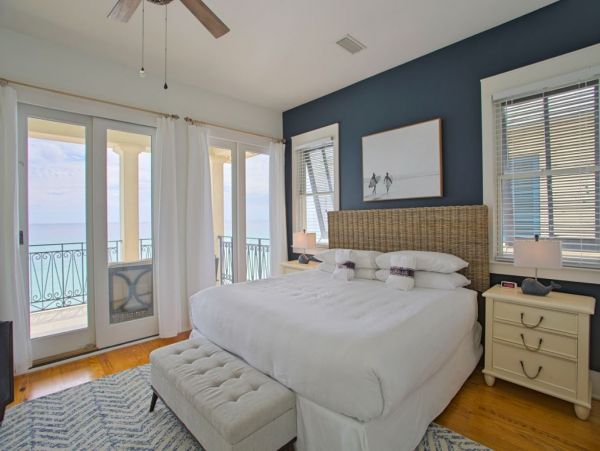 Luxury Oceanfront Vacation Home in Marimar Beach
