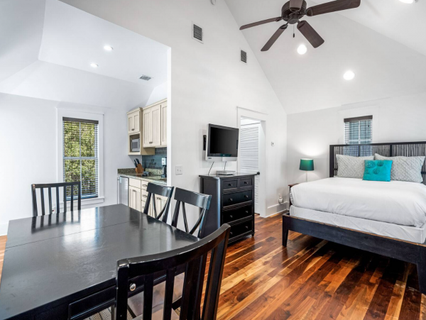 Santa Rosa Beach Vacation Rental with 6 Bedrooms