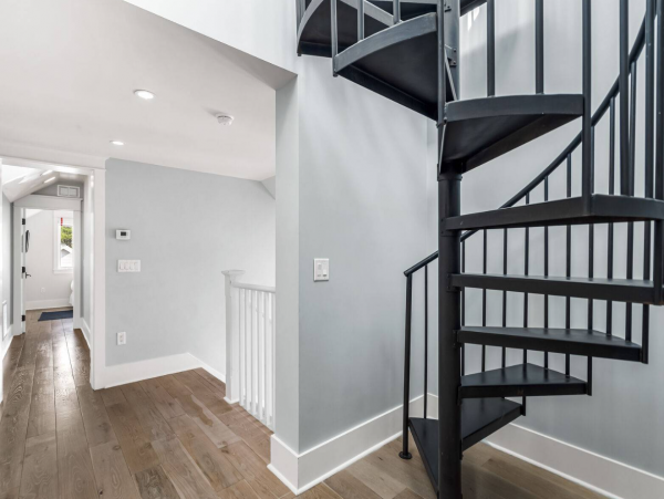 Luxury Vacation Rental with 7 Bedrooms