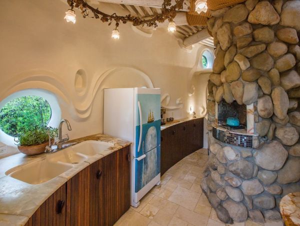 Santa Barbara Three Bedroom Luxury Rental Home