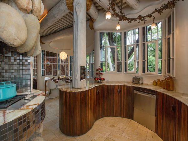 Santa Barbara Three Bedroom Luxury Rental Home