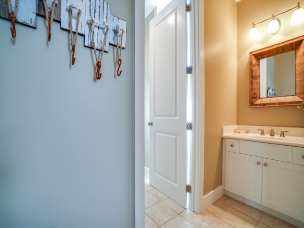 Gulf Front Vacation Rental with 6 Bedrooms in Indian Pass
