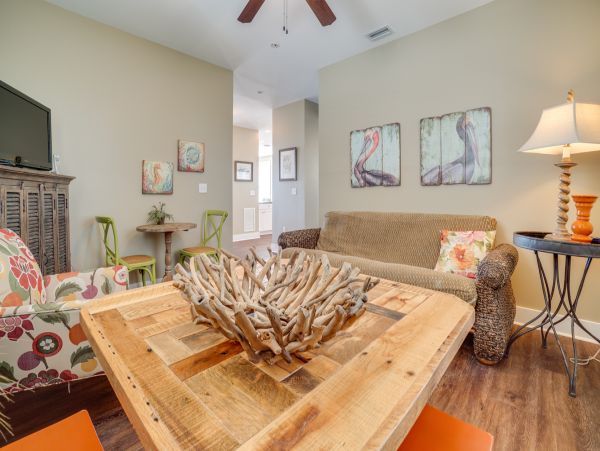 Gulf Front Vacation Rental with 6 Bedrooms in Indian Pass