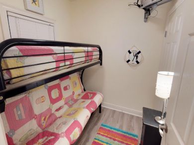 Mexico Beach Condo 935675
