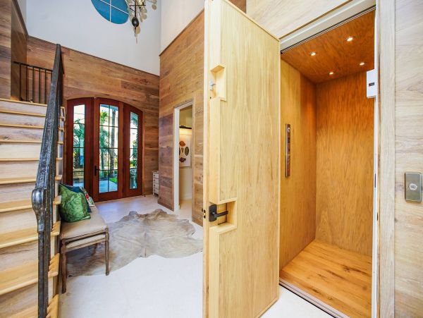Blue Mountain Modern 6 Bedroom Beachfront Home Amazing Views
