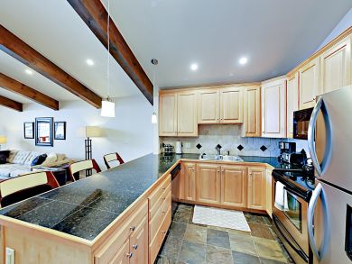 Avon Condo 936053