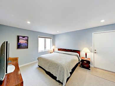 Avon Condo 936053