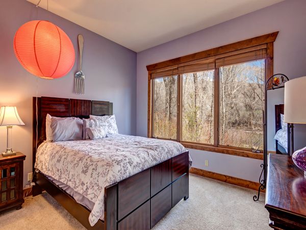 Luxury Four Bedroom Vacation Home in Eagle River 8 Guests