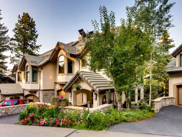 Four Bedroom Luxury Beaver Creek Vacation Home