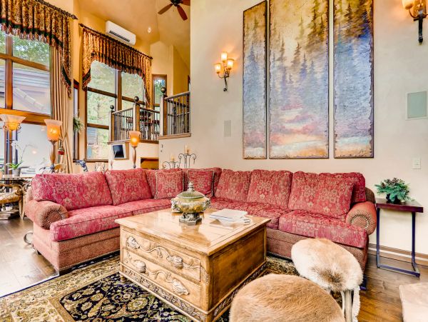 Four Bedroom Luxury Beaver Creek Vacation Home