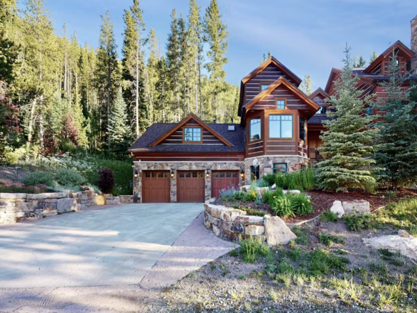 Keystone Six Bedroom Luxury Vacation Home Perfect Getaway 6,000 Sq Ft. NEW ARRIVAL!
