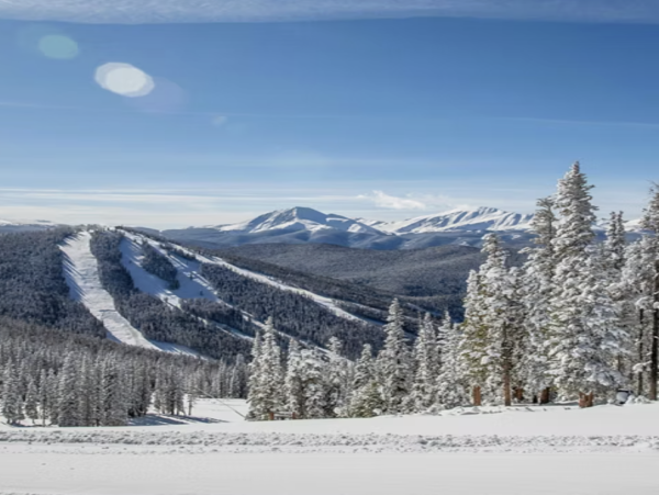 Keystone Six Bedroom Luxury Vacation Home Perfect Getaway 6,000 Sq Ft. NEW ARRIVAL!