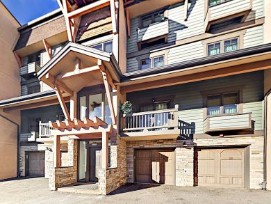 Steamboat Springs 4 Bedroom Ski Condo Sleeps 14 Walk to Lift