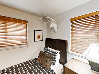 Aspen Condo 936219