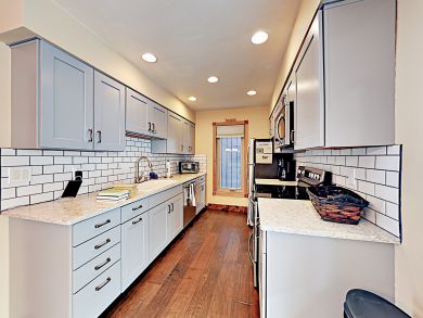 Beautiful Vail 3 Bedroom Vacation Townhouse Sleeps 8 Guests