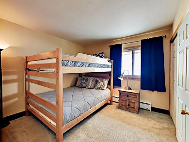 Beautiful Vail 3 Bedroom Vacation Townhouse Sleeps 8 Guests