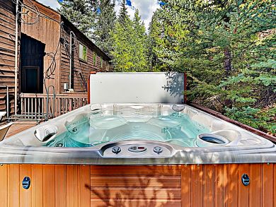 Beautiful Vail 3 Bedroom Vacation Townhouse Sleeps 8 Guests