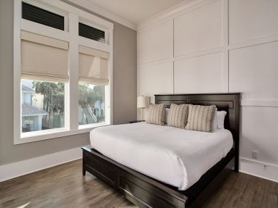 Luxury 6 Bedroom Vacation Home in Miramar Beach Private Pool