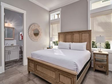 Luxury 6 Bedroom Vacation Home in Miramar Beach Private Pool