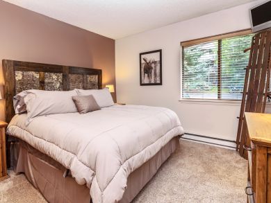 Avon Condo 936274
